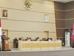 Wali Kota Kendari serahkan Rancangan Perubahan KUA-PPAS 2021 ke DPRD