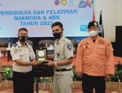 Jasa Raharja Sultra Edukasi Nahkoda dan ABK Terkait Keselamatan Pelayaran