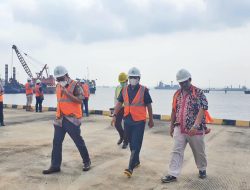 Kembangkan pelabuhan Bungkutoko, Walikota Kendari Studi di Pelabuhan Gresik