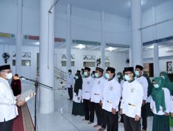 Kukuhkan Pengurus DMI Mandonga, Wali Kota Minta Fungsi Masjid Dioptimalkan