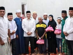 Malam Nuzulul Quran, Wali Kota kendari Serahkan 50 Paket Sembako Kepada Lansia