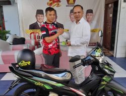 Ajis Kurniawan, Kader Gerindra Sultra Yang Mendapat Doorprize Bawa Pulang Motor Baru