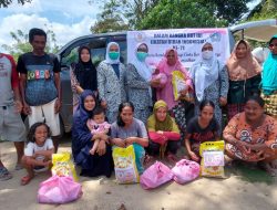 Peringatan HUT ke-71, IBI Kendari Kunjungi Dan Berikan Sembako warga Kurang Mampu