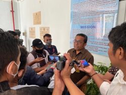 Rektor UHO Minta Civitas Akademika Jaga nama Baik Kampus