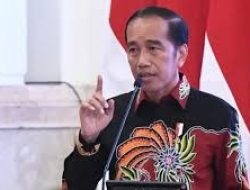 Jokowi Menganugerahkan Gelar Pahlawan Nasional kepada Lima Tokoh