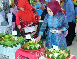 Pj Wali Kota Kendari Buka Lomba Kreasi Tumpeng se Kecamatan Kendari Barat