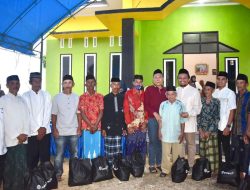 Safari Ramadhan di Kecamatan Watubangga, Pemkab Kolaka Serahkan sejumlah Bantuan