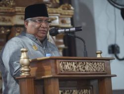 Gubernur Ali Mazi Hadiri Peringatan Nuzulul Quran yang Digelar Pemkab Kolut
