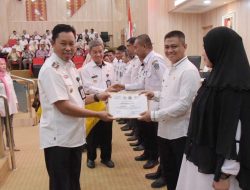 Pemkot Kendari Serahkan 118 Ribu Lembar SPPT PBB