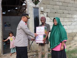 Polres Konawe Salurkan Bantuan Sosial untuk Korban Bencana Alam di Konawe
