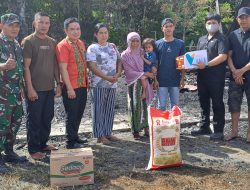 PT Vale Serahkan Bantuan untuk Korban Kebakaran di Desa Puubunga Kolaka