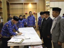 Bupati Surunuddin Lantik Tiga Pejabat Pimpinan Tinggi Pratama Lingkup Pemkab Konsel
