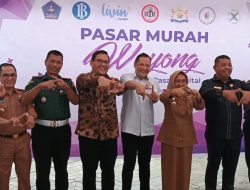 Wakili Pj Wali Kota Kendari, Asisten II Resmikan Pengunaan QRIS di Pasar Rakyat Kadia