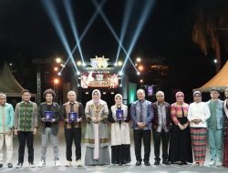 Plh Sekda Sultra Tutup Tenun Karnaval Tingkat Sultra 2023, Wakatobi Juara 1 Terbaik