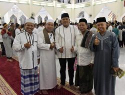 Pj Wali Kota Kendari Ikuti Safari Ramadan Wapres RI di Mesjid Al-Kautsar Kendari