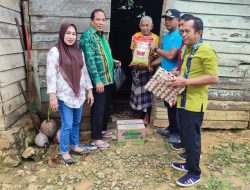 Disnaker Kota Kendari Salurkan Bantuan kepada Korban Tanah Longsor di Gunung Jati