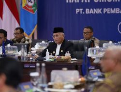 Wakili Pj Gubernur, Sekda Sultra Buka RUPS Tahun 2023 dan RUPS-LB Bank Sultra