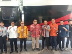 Dinas Pertanian Kendari Terima Hibah Satu Unit Mobil Operasional