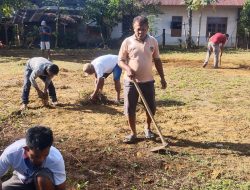 Wujudkan Lingkungan Bersih Jelang HUT ke-79 RI, Warga Kelurahan Alolama Kendari Gelar Kerja Bakti