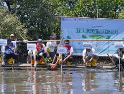 Lestarikan Ekosistem Pesisir, Pertamina Patra Niaga Sulawesi Melakukan Penanaman Mangrove di Parangloe Makassar