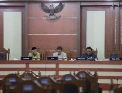 DPRD Sultra Gelar Rapat Paripurna Terkait Jawaban Pemprov Atas 2 Raperda dan Nota Keuangan Perubahan APBD 2024