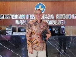 Rektor UM Kendari Kembali Masuk 2% Top Saintis Dunia Tahun 2024