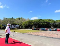 Sekda Sultra Beri Arahan pada Latihan Gabungan Paskibraka 2024 dan Calon Paskibraka