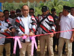 Resmikan Jalan di Kecamatan Sampara, Masyarakat Harap kepada Ketua Partai Gerindra Sultra untuk Mengundang Presiden Terpilih ke Konawe