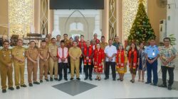 Tinjau Gereja di Kendari Sultra, Pj Gubernur Sultra : Selamat Memperingati Hari Kelahiran Yesus Kristus