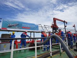 Pertamina Patra Niaga Sulawesi Resmikan Jetty Kapal Industri dan Penyaluran Perdana Backloading Biosolar B35 Industri di Integrated Terminal Kendari