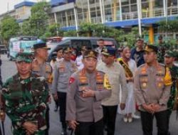 Kapolri Cek Kesiapan Armada Umum di Terminal Tirtonadi
