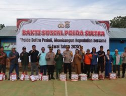 Kapolda Sultra Serahkan 200 Paket Bantuan Sosial Kepada Masyarakat Langgikima