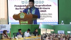 Kakanwil Kemenag Sultra Buka Workshop Pengembangan Keprofesian Berkelanjutan di MTsN 1 Kendari